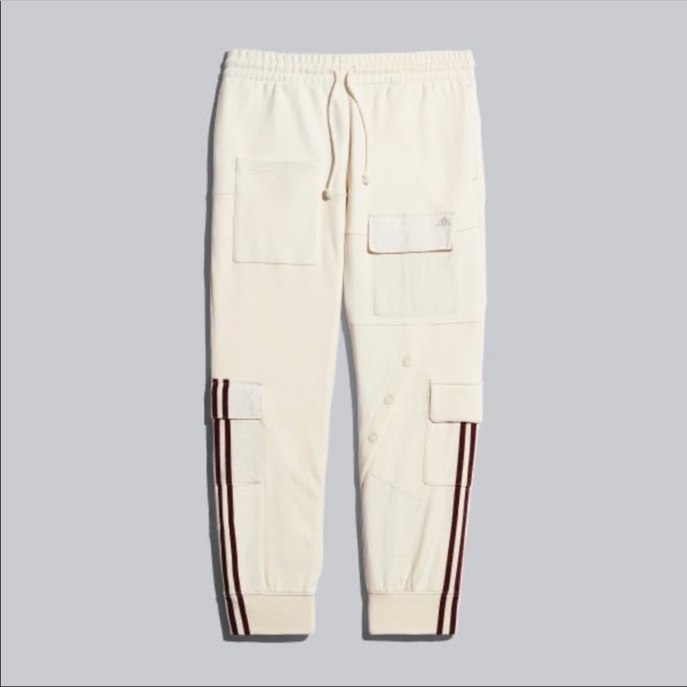 Ivy Park x Adidas Sweatpants. Size small.